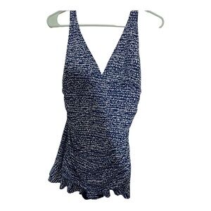 La Blanca one piece swimsuit skirted vneck blue white pattern size 6. Blue white